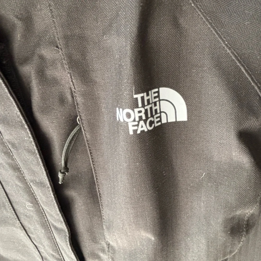 The North Face winter jacket - Picture 5 of 14
